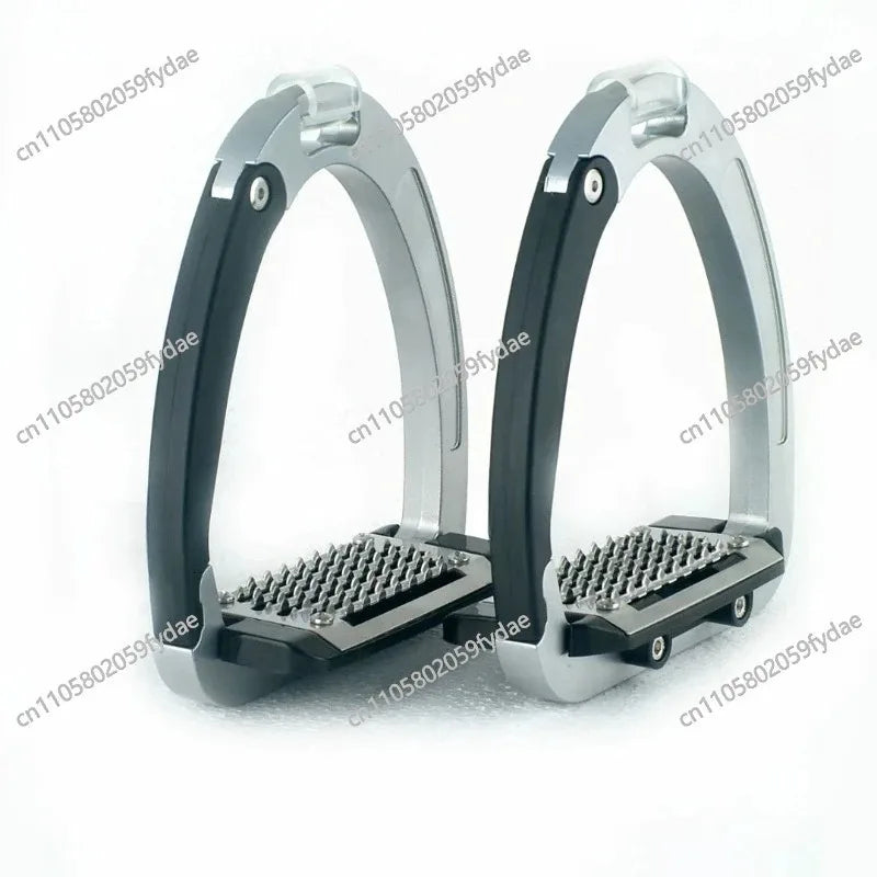 Safety Stirrups 125mm Saddle Accessories Aluminum Alloy Material Equestrian Equipment Complete Set