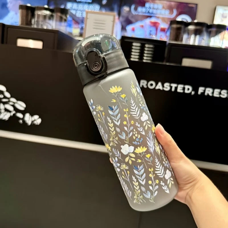 780ml 3D Printed Cute Cartoon Water Bottle Leakproof Plastic Straw Cup Portable Outdoor Large Capacity Sports Water Bottle