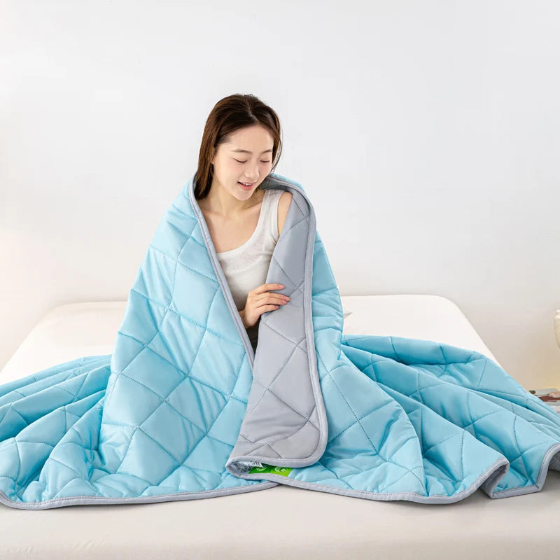 Grade A Breathable Cooling Quilt Thin Cool Comforter Summer Blanket  Soft Airable Air Conditioner Comforter of Lightweight Duvet