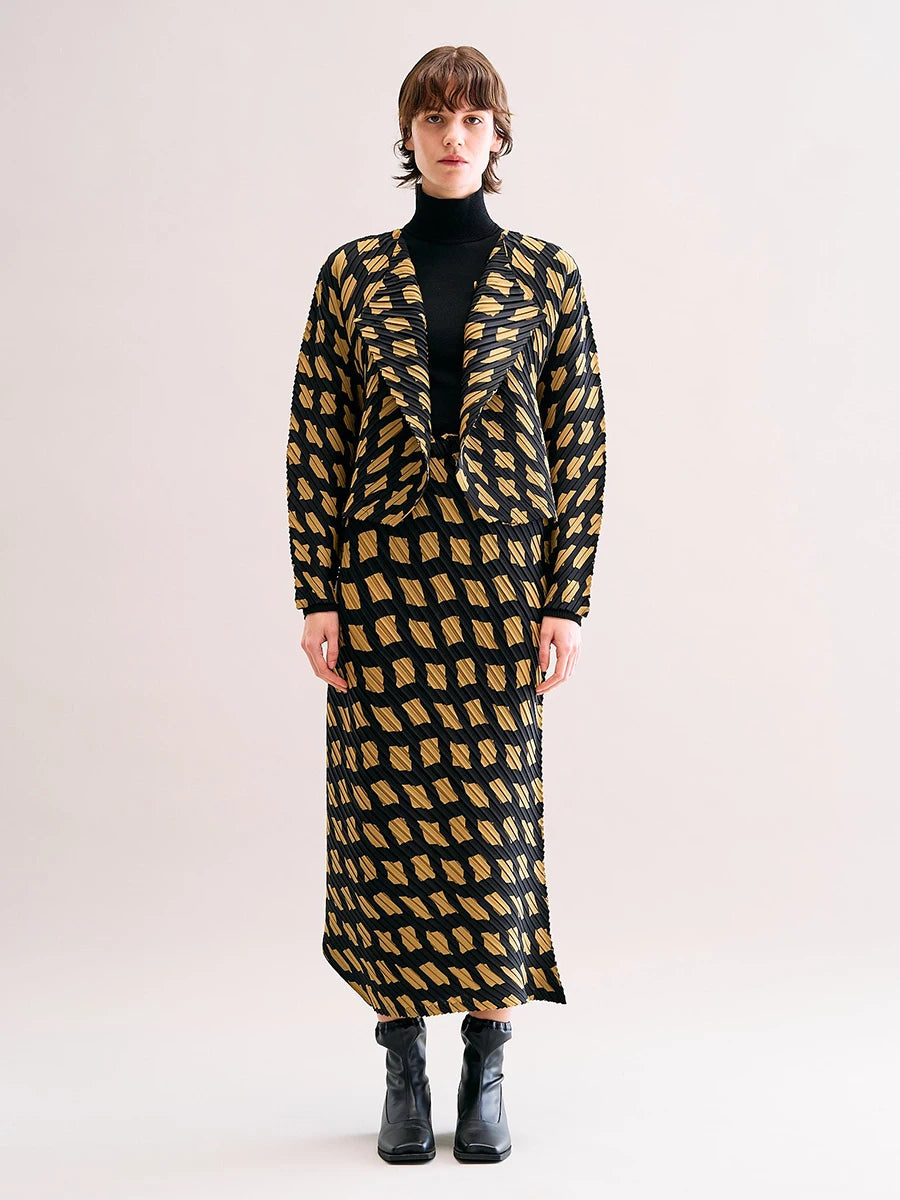 Miyake Pleated Twill Color Blocking Long Sleeved Jacket Women New Fashion Double Button Causal Short Coats