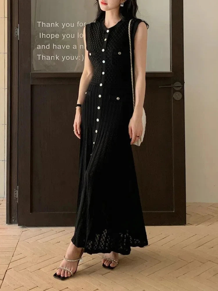 Ladies 2024 Summer Black Sexy Sleeveless O-neck Single Breasted Knit Dress Women Green Elegant Slim Fashion Pleated Long Dresses