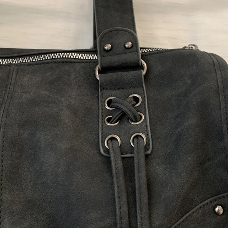 Retro Women's Motorcycle Handbag Brand Tassel Design High-end Shoulder Pillow Bag Trendy Large Capacity Underarm Bag Women's Bag