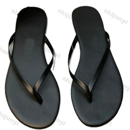 Women Flip Flops 2025 Summer New Comfortable Breathable Soft Bottom Beach Muje Lightweight Fashion Outdoor Slip on Casual Flats