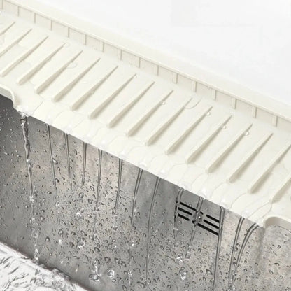 Silicone Sink Water Absorbent Tray Anti-slip Splash-proof Kitchen Sink Tea Cup Holder Kitchen Slope Sink Drain Pad Narrow Edge