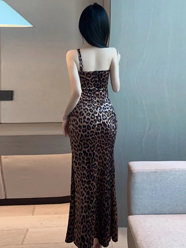 2023 Summer New Women's Sexy Spicy Girl Style Oblique Shoulder Leopard Pattern Side Split Slim Wrap buttocks Long Dress YNJY