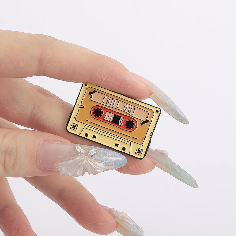 Retro Tapes Enamel Pins Custom 80s 90s Nostalgic Music Brooches Lapel Badges Clothes Funny Jewelry Gift for Friends