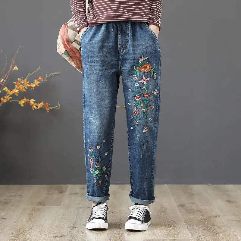 Spring New Embroidery Jeans Women Clothing Elastic Streetwear Loose Denim Pants Vintage High Waisted Baggy Mom Jeans Q5759