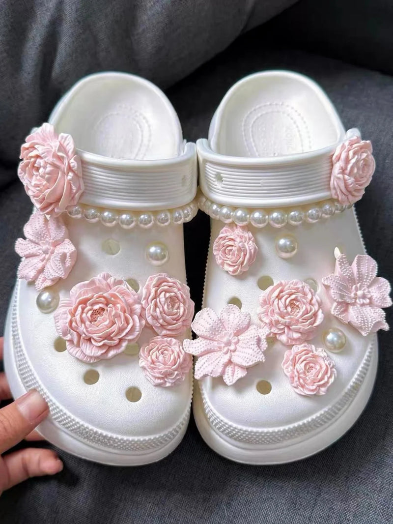 17pieces of fashionable shoe accessories: set of holes for shoe buckles, DIY new Flower Mountain Camellia 3D flower shoe adornm