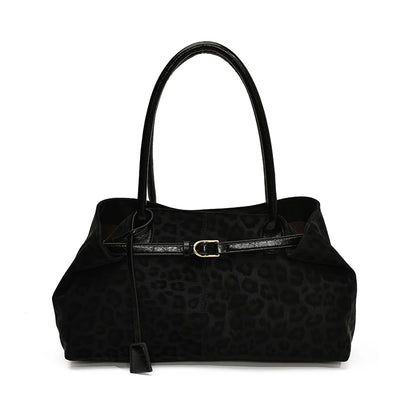 Vintage Handbag for Women Large Capacity 2026 New Underarm Commuting Bag Fashion Female Casual Single Shoulder Tote Bag Handbags