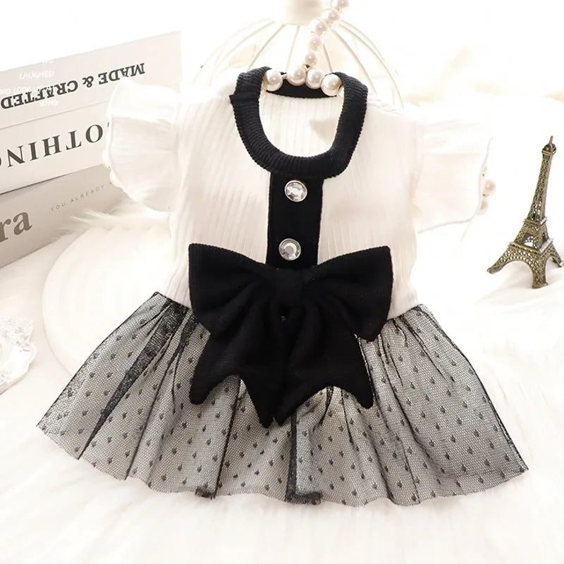 Pet T Shirt for Dogs Cats Puppy Summer Dress Dog Clothes Black White Dog Costume with Buckle 2 Set Chihuahua Bichon Clothing