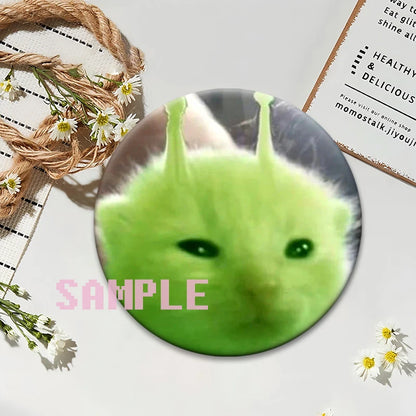Cute Cats Meme Button Pins Funny Creative Animal Brooches Round Exquisite Tinplate Badge for Backpack Jewelry Accessories Gifts