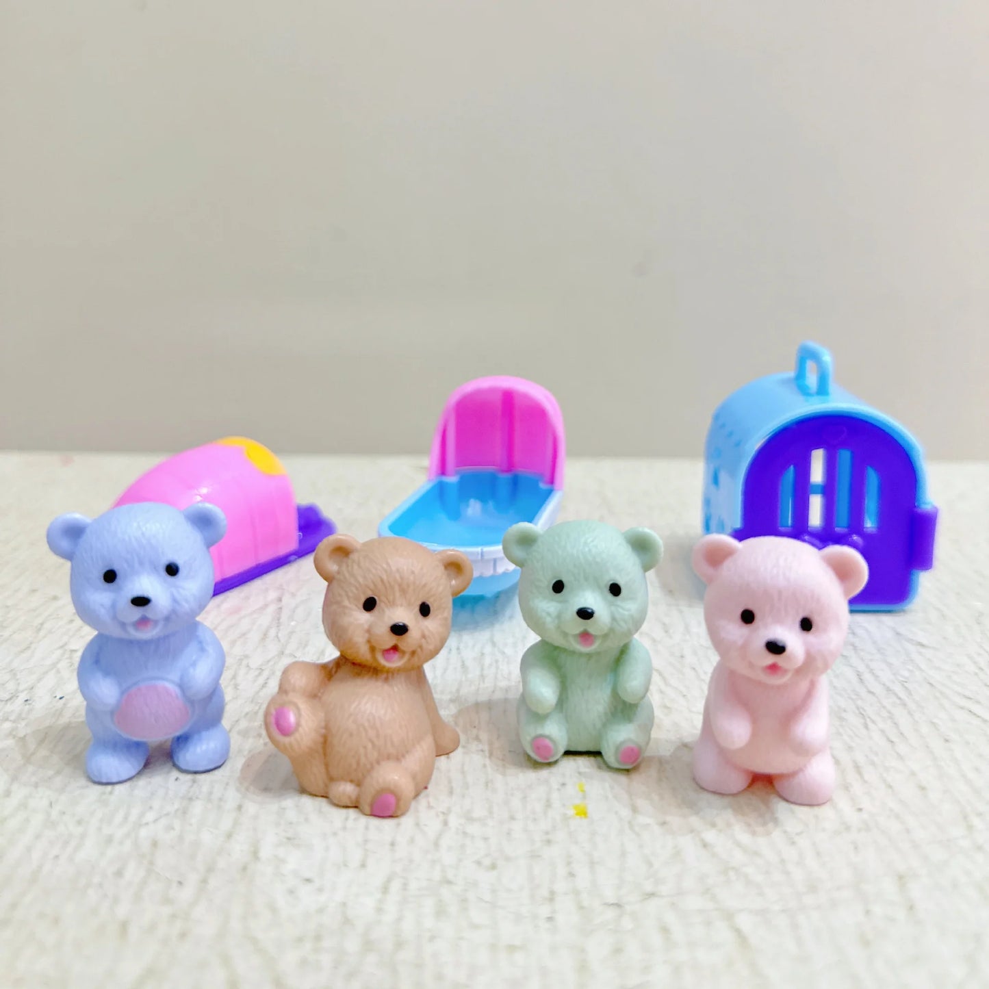 Children's Play House Toys with Teddy Bears Pet Bathrooms Scene Little Girls Family Pet Toys Gift for Kids