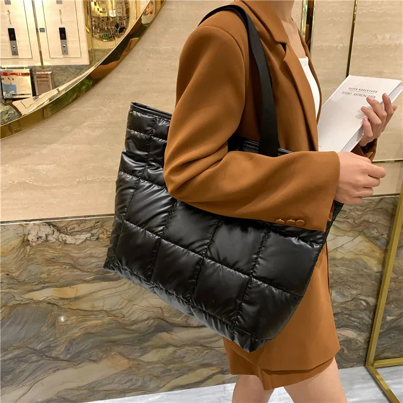 Women's shoulder bag light large bag women's fashion cotton tote bag large capacity shoulder bag commuting bag
