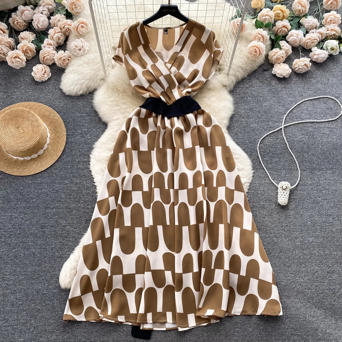 2026 Summer Bohemian Wommen Print Midi Dress Vintage V-Neck Sleeveless High Waist A-Line Plain Vestido Female New Casual Robe