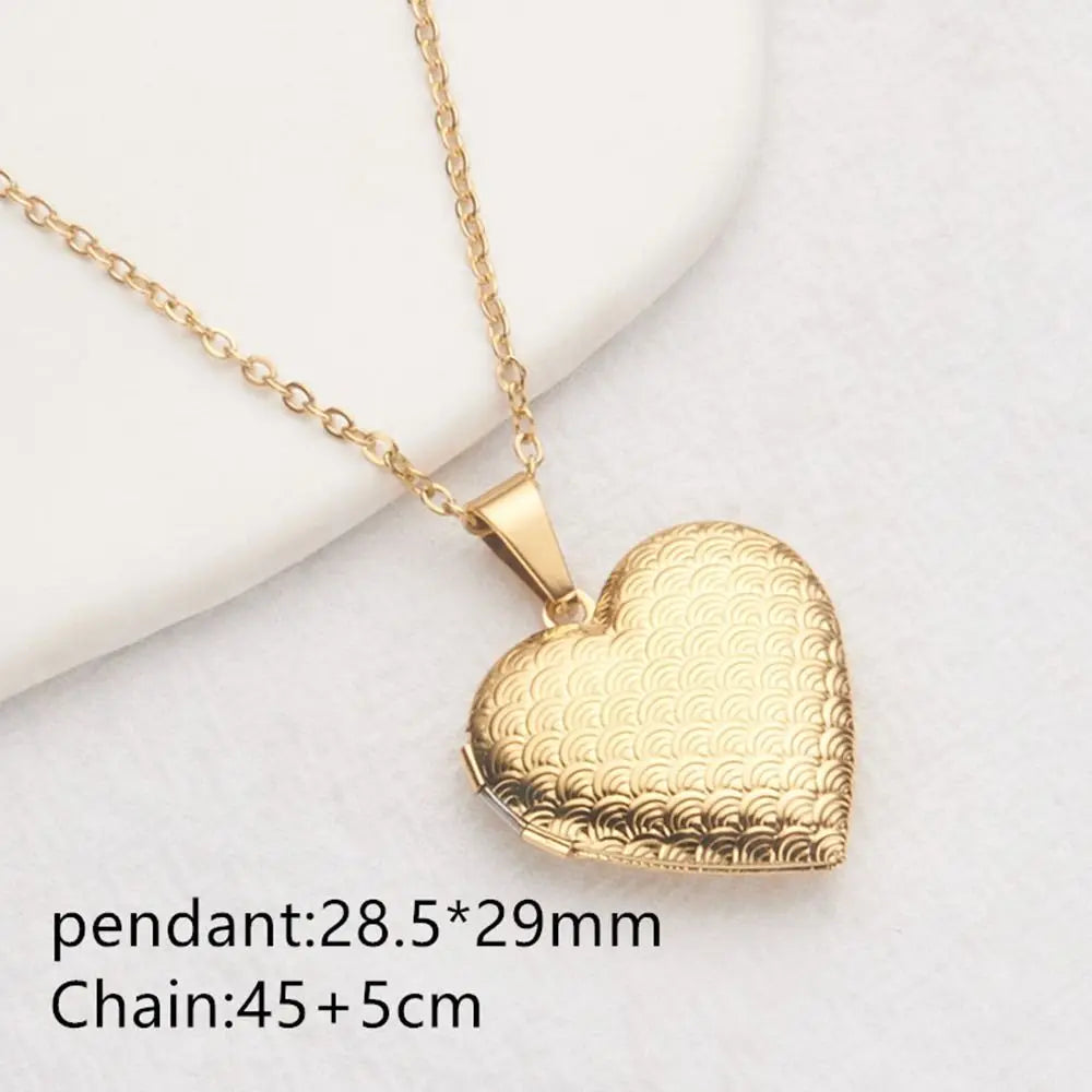 Openable Photo Picture Locket Necklace DIY Necklace Valentine's Day Heart Locket Necklace Friendship Necklace