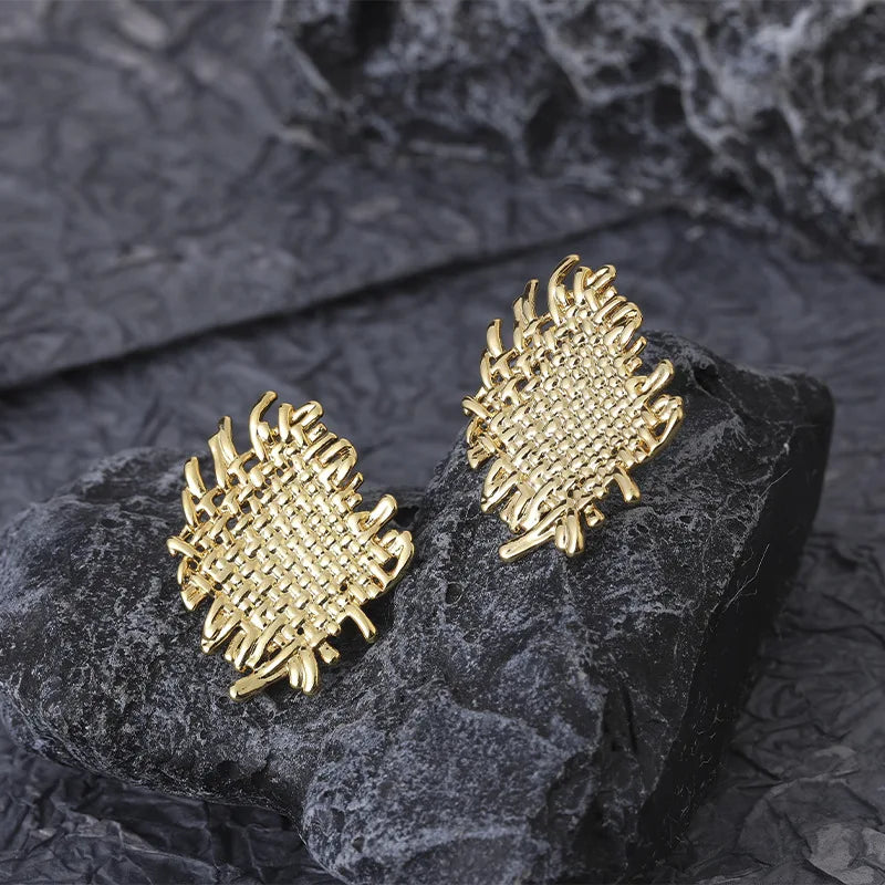 3.5 Cm Big Ball No Pierced Earclips Fashion Temperament Gold Plated Exaggerated Striped Round Clip Earrings for Women Party
