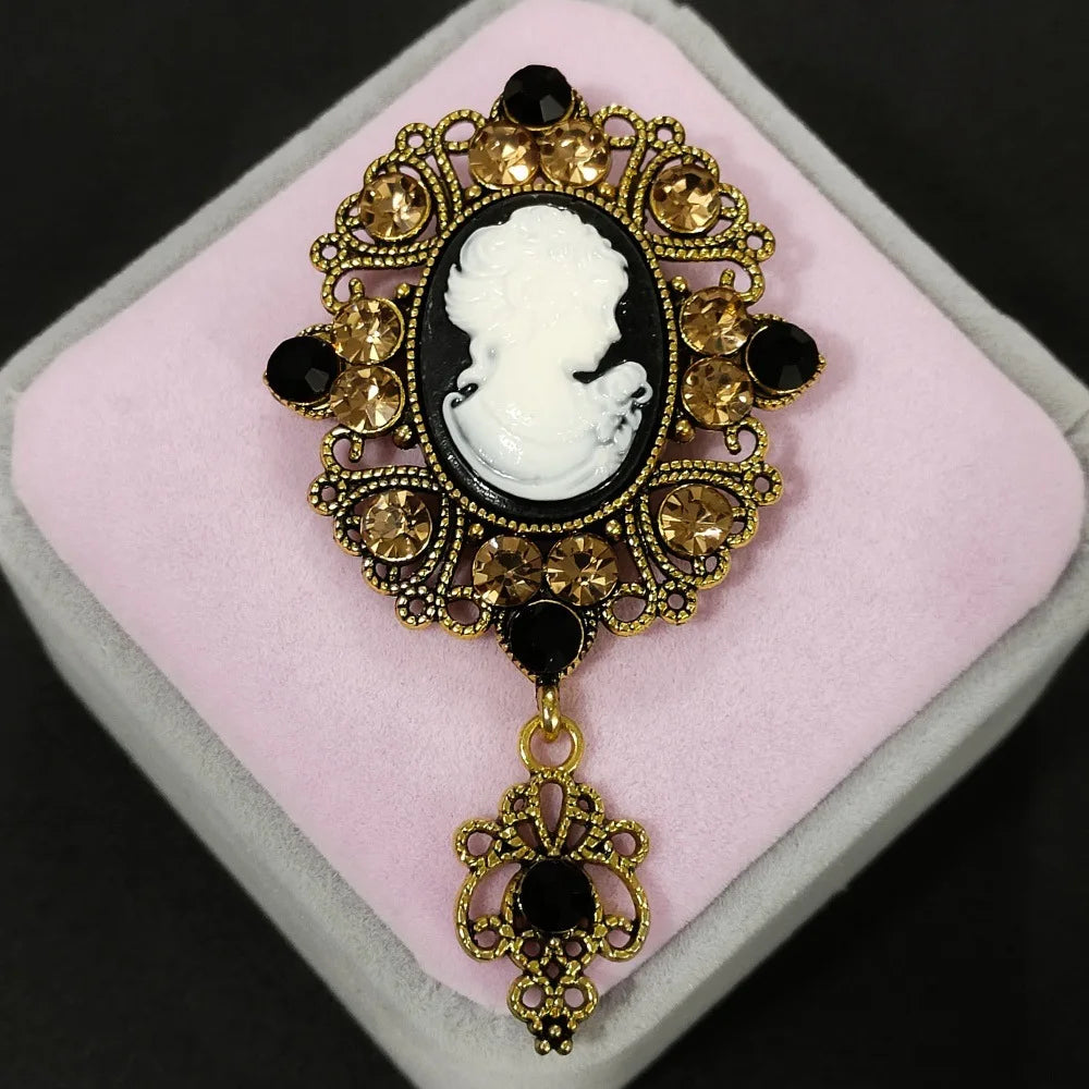 SHMIK Vintage Palace Style Relief Beauty Pendant Crystal Badges Brooch For Women Elegant Retro Middle Design Pin Jewelry