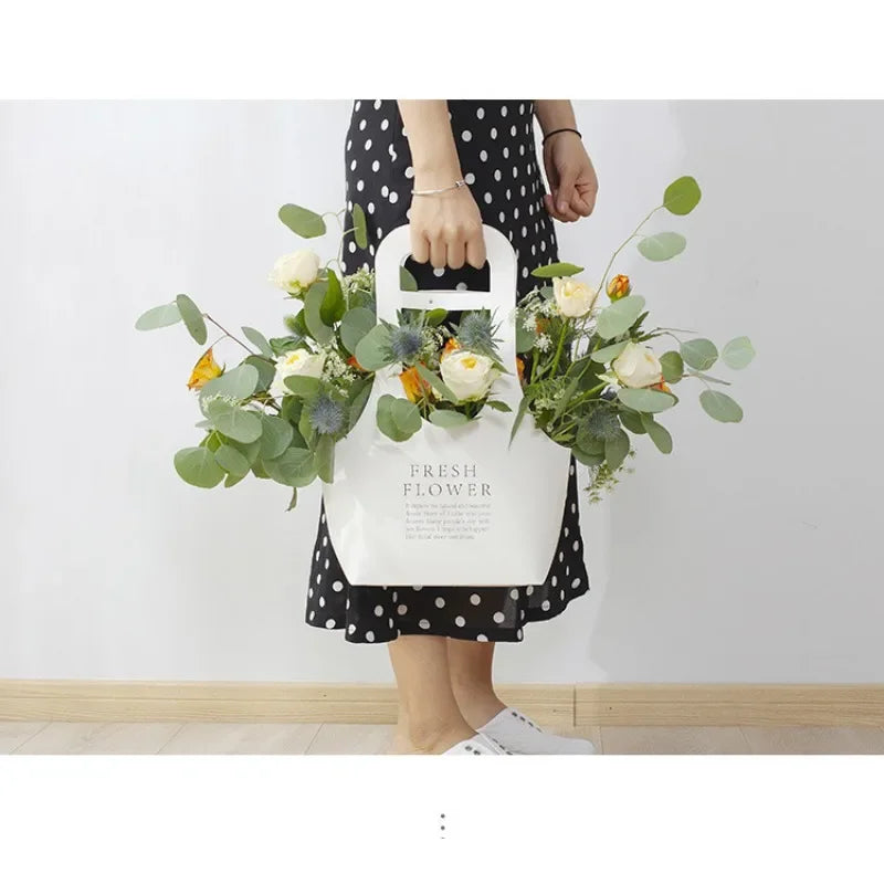 5PCS Holiday Letter Flower Tote Bag Kraft Material Briefcase Tote English Flower Shop Flower Gift Bags