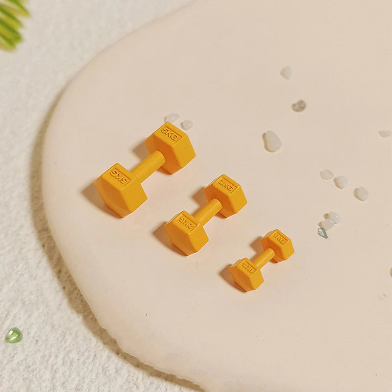 [JN] 1Pcs 1/12 Dollhouse Miniature Barbell Dumbbells Fitness Gym Mini Dumbbells Model Toys Weights Lifting Equipment Accessories