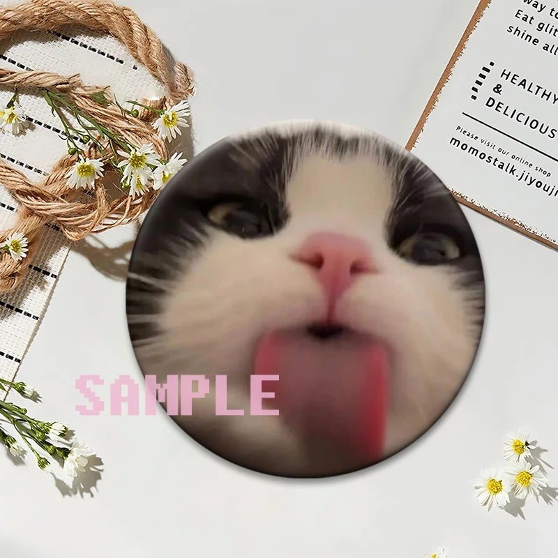Cute Cats Meme Button Pins Funny Creative Animal Brooches Round Exquisite Tinplate Badge for Backpack Jewelry Accessories Gifts