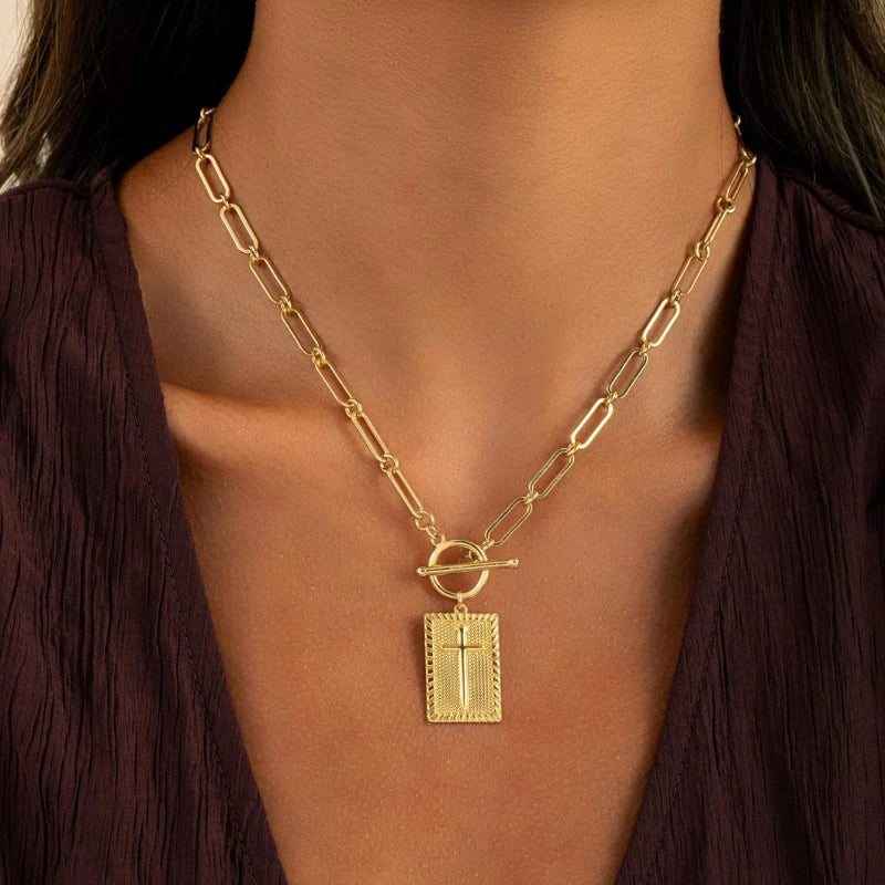 European and American Fashion Chain Cross Square Pendant, OT Buckle Necklace, Women's Personalized Daily Party Jewelry Gift