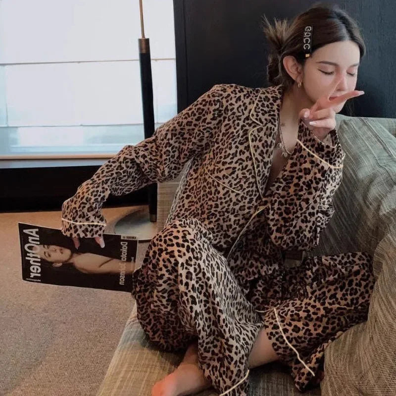 Sweet Style Home Clothes Spring and Autumn Long Sleeved Pajamas Women's Dormitories Can Be Worn Outside