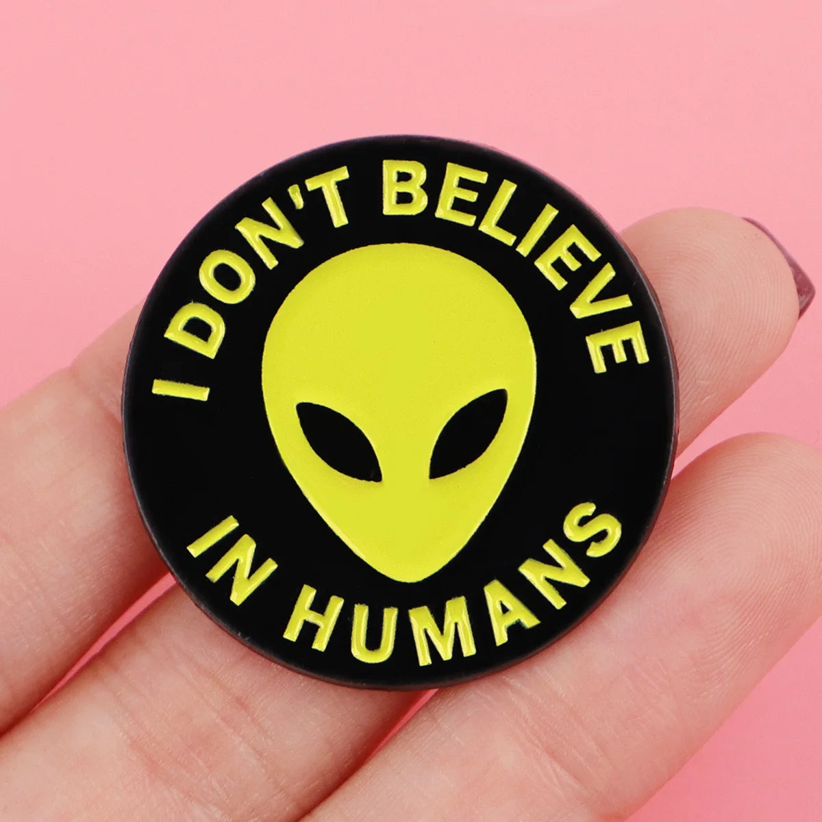 Funny Alien Enamel Pin Cartoon UFO Bigfoot Brooches for Clothes Badges on Backpack Bags Collar Hat Badge Lapel Pins Jewelry Gift