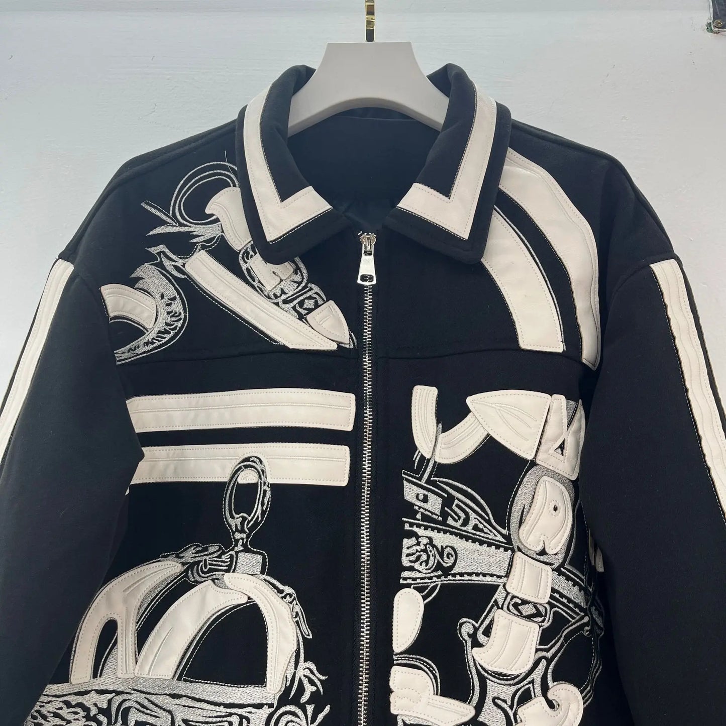 2025 Autumn American Retro Fashion Embroidery Patchwork Motorcycle Jackets Long Sleeve Zipper Loose Versatile Short Jacket Women