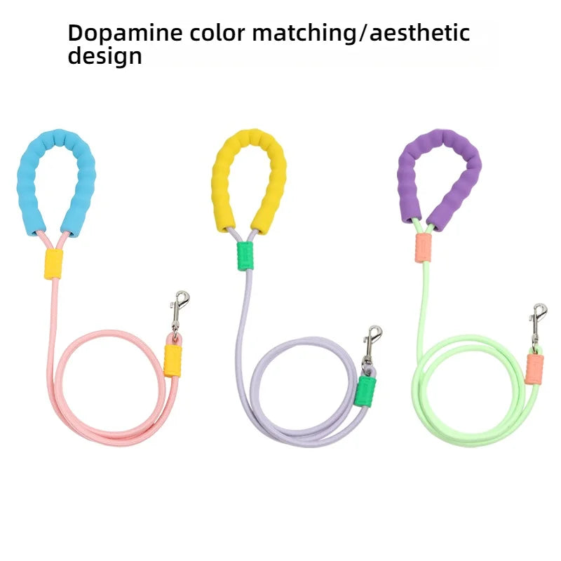 Dog traction, one tow, two explosion-proof dual head dog walking rope, contrasting color cloud foam handle, P rope, pet supplies