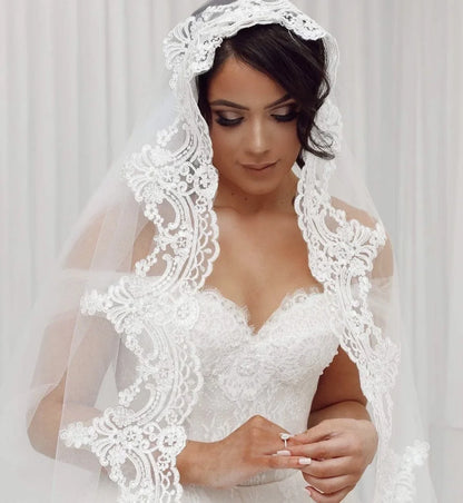 1 Tier Mantilla Wedding Veil With Comb Full Lace Edge Long Scalloped Floral Elegant Bridal Veils White Ivory Fingertip 2m 3m 4m