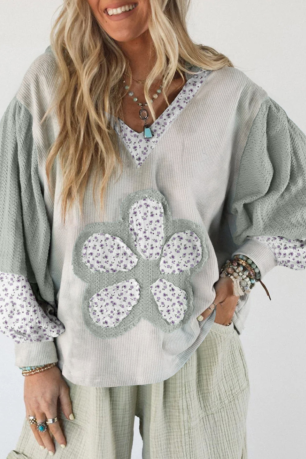 Green Floral Patched Waffle Textured Colorblock V Neck Casual Hooded Top