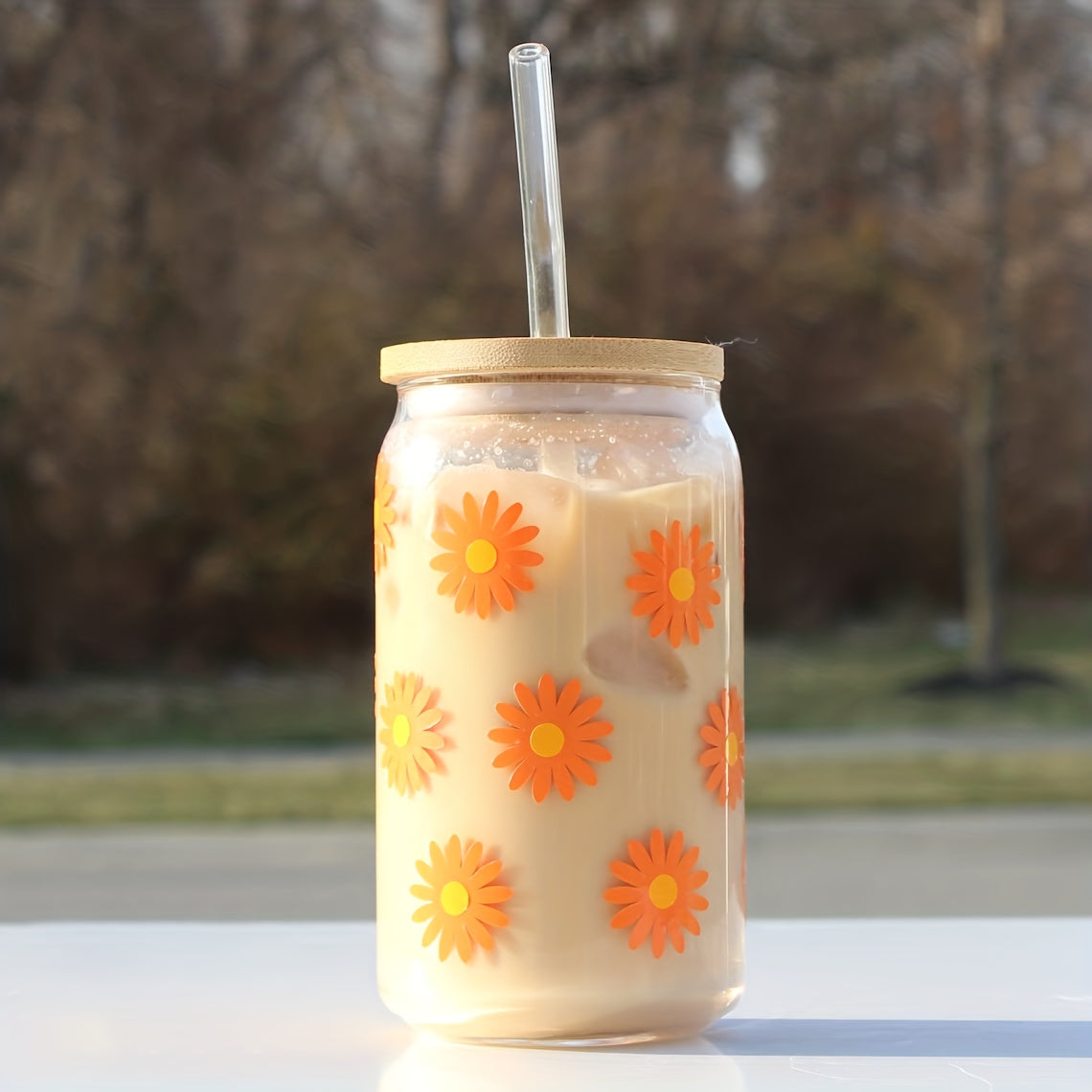 [Daisy Print Glass Tumbler] Reusable Floral Daisy Print Glass Tumbler with Lid and Straw - Hand Wash Only, Flower Theme Drinkware for Home Use, Ideal Halloween Gift