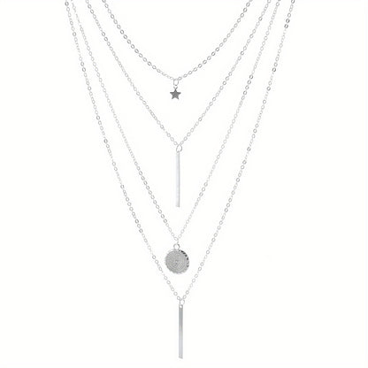 1 Modische, mehrlagige Halskette mit rundem Sternanhänger für Damen – Elegantes Accessoire, trendig